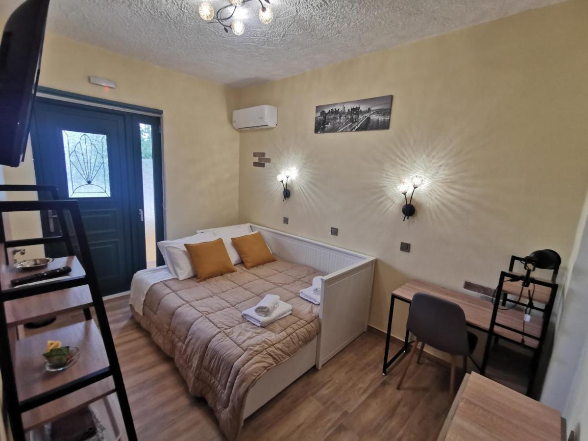 Serafi Cozy Rooms Archangelos  Eksteriør bilde